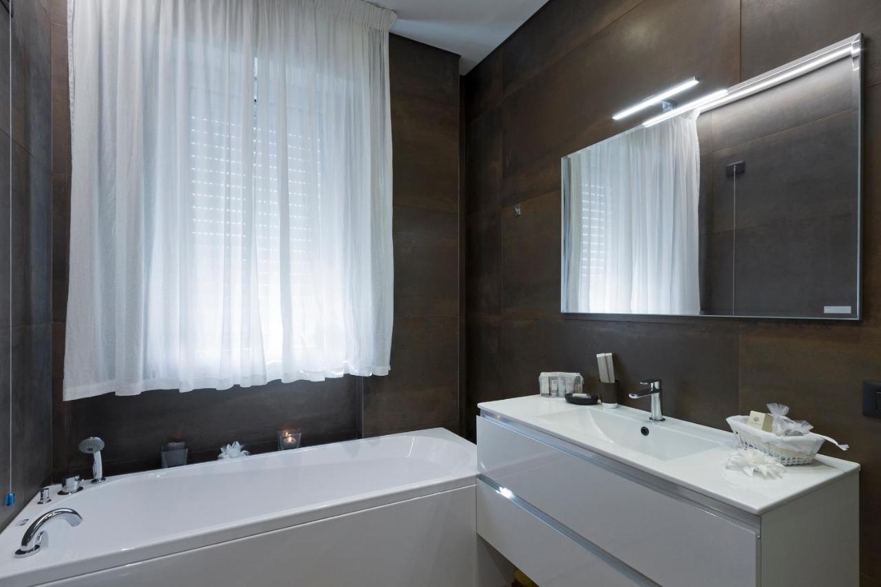 Apartament Crima Mare Luxury Misano Adriatico Zewnętrze zdjęcie